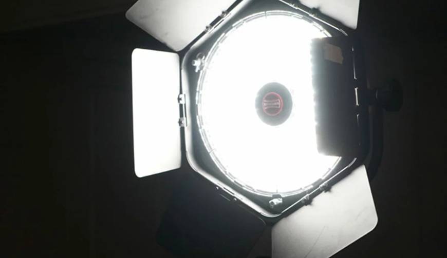 建立品牌粉丝议会！朝阳县广告片拍摄公司赋能年轻人参与决策链