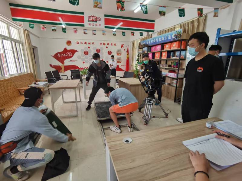 追星女孩心理学分析报告：朝阳县广告片拍摄公司揭秘饭圈应援式传播逻辑